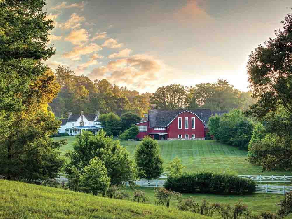 Blackberry Farm Blackberry Farm is a luxury hotel resort in Walland, Tennessee, near the Great Smoky Mountains National Park. It was rated the best small hotel in Ame...